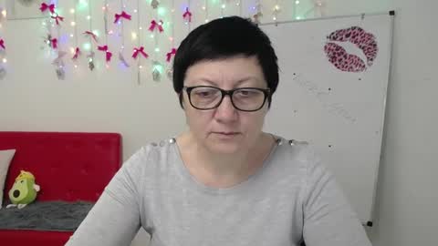 Emily online show from 04.19.26