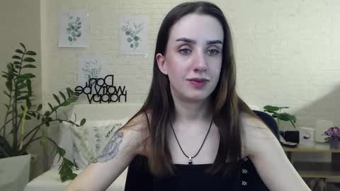 Emyli online show from 01.06.25