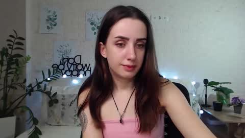 Emyli online show from 01.20.25