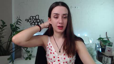 Emyli online show from 02.09.25