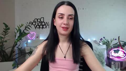 Emyli online show from 02.14.25