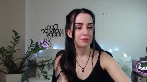 Emyli online show from 02.15.25