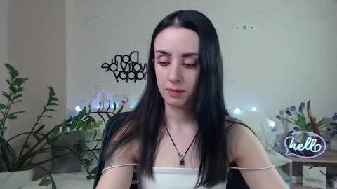 Emyli online show from 02.17.25