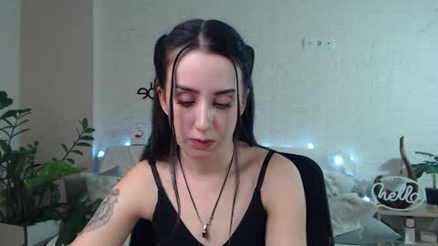 Emyli online show from 02.26.25