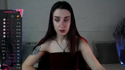 Emyli online show from 11.27.25