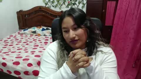 Snapshot of emilylove14 chatting on 12.24.24 Emily Cortez online show from 12.24.24