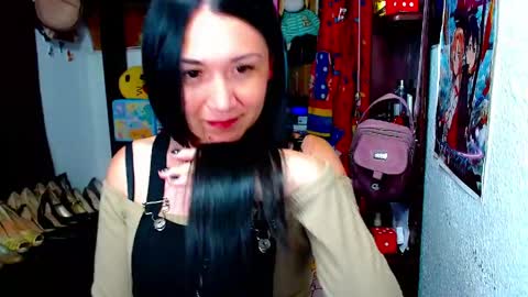 Nickole online show from 05.04.26
