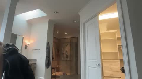 emilyparkerrr online show from 02.20.26