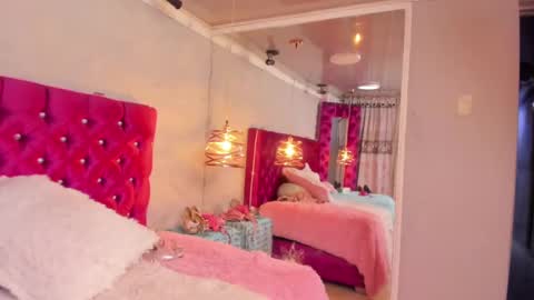 Emily online show from 12.21.24