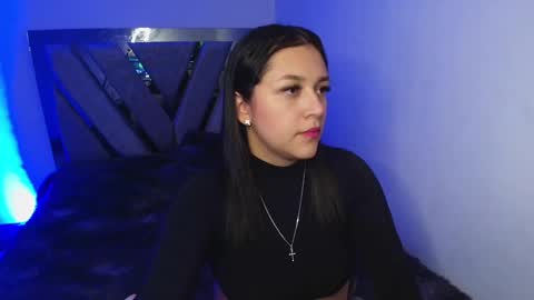 Snapshot of emilysavvato chatting on 12.04.24 Emily online show from 12.04.24