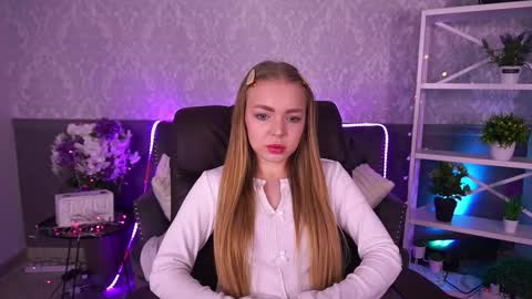 MY NAME IS Emily WELCOME EVERYONE I WILL BE HAPPY TO GIVE YOU WHAT YOU HAVE DREAMED OF FOR SO LONG online show from 12.14.25