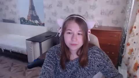 Snapshot of emilyway chatting on 02.03.25 emilyway online show from 02.03.25