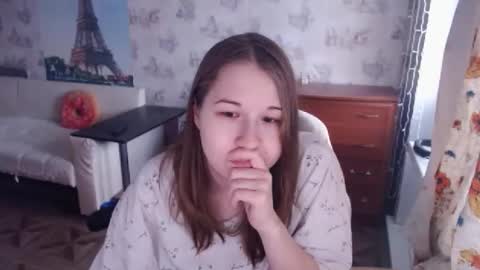 Snapshot of emilyway chatting on 02.18.25 emilyway online show from 02.18.25
