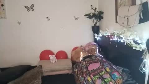 Valentina independent model online show from 10.31.25