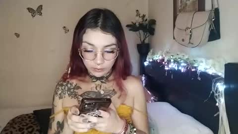 Valentina independent model online show from 11.28.25