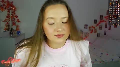 Snapshot of emilyxgrasez chatting on 10.02.25 Emily online show from 10.02.25