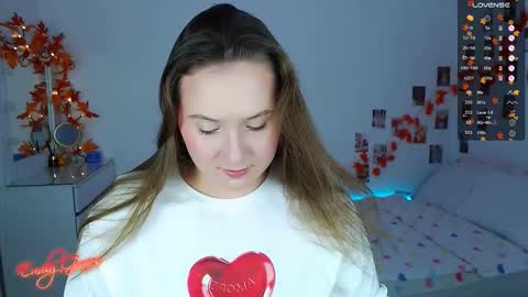 Snapshot of emilyxgrasez chatting on 10.12.25 Emily online show from 10.12.25