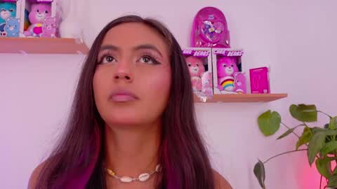 Emily Bank online show from 04.09.26