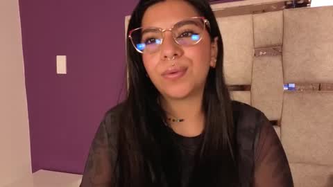 emilyy_cooperr online show from 01.19.26