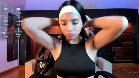 Snapshot of emilyy_lopez chatting on 08.04.26 Emilyy lopez online show from 08.04.26