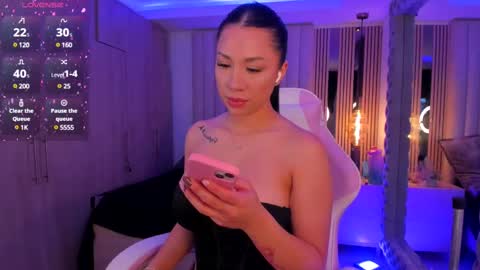 Emily  online show from 02.14.25