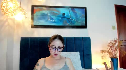 Emilyy Watson online show from 12.14.25