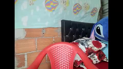 L i a    time online 7am - 1pm Gtm-5  online show from 11.19.25