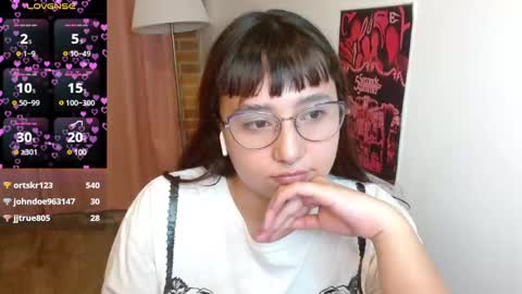 Snapshot of emitaa17228 chatting on 03.12.25 emma online show from 03.12.25