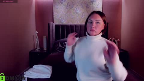 Emm online show from 02.09.25