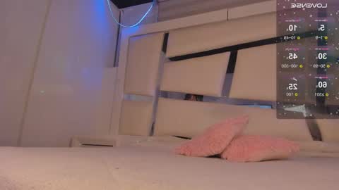 emma__js_ online show from 03.19.26