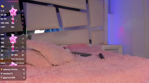 emma__js_ online show from 04.08.26