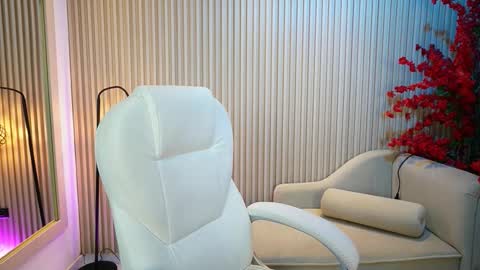 Snapshot of emma__walkerr_ chatting on 10.08.25 emma__walkerr_ online show from 10.08.25