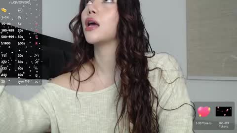 Snapshot of emma_aaa chatting on 11.20.25 Rocio online show from 11.20.25