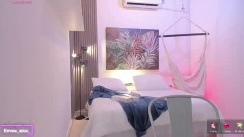 Alice online show from 11.03.25