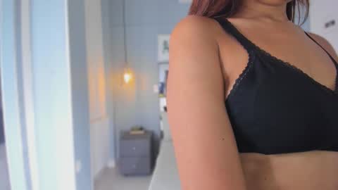 Emma online show from 10.15.25