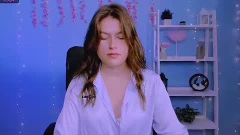 emma_dark_ online show from 07.13.26