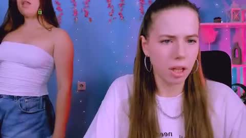emma_dark_ online show from 07.17.26