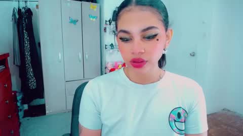 emma online show from 10.18.25