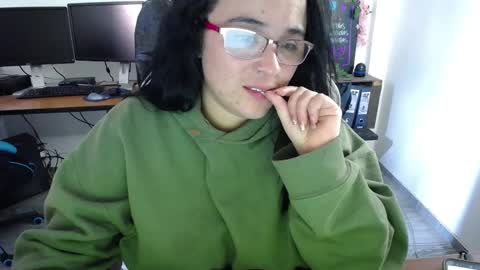 Snapshot of emma_evans07 chatting on 12.24.24 emmy online show from 12.24.24