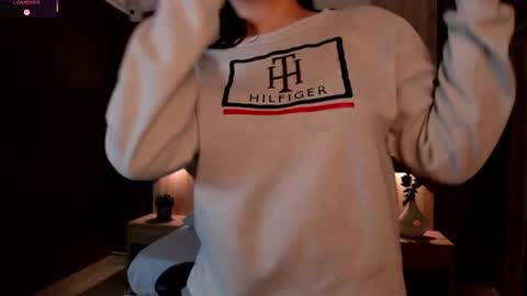 E M M A online show from 09.17.25