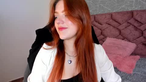 Snapshot of emma_ford1 chatting on 02.24.25 Emma  online show from 02.24.25