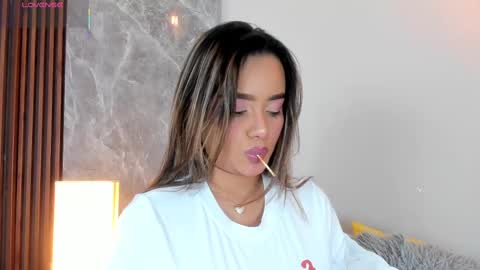 Emma online show from 10.25.25