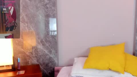 Emma online show from 11.23.25