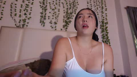 emma_johnson_ online show from 11.21.25