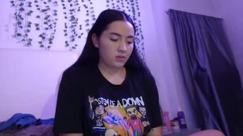 emma_johnson_ online show from 04.21.26