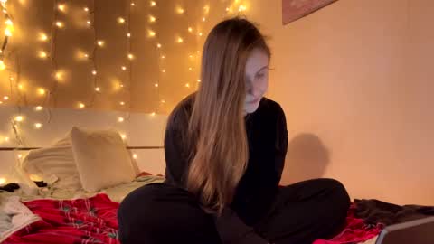 emma_just online show from 02.28.25