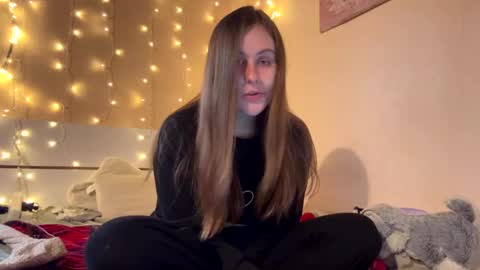 emma_just online show from 03.01.25