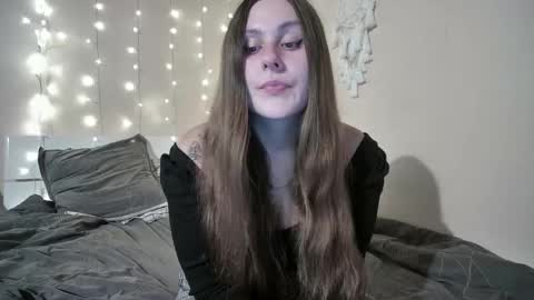 emma_just online show from 09.30.25