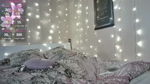 emma_just online show from 04.18.26