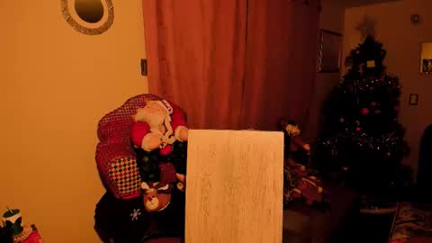  emma luxy online show from 12.20.25